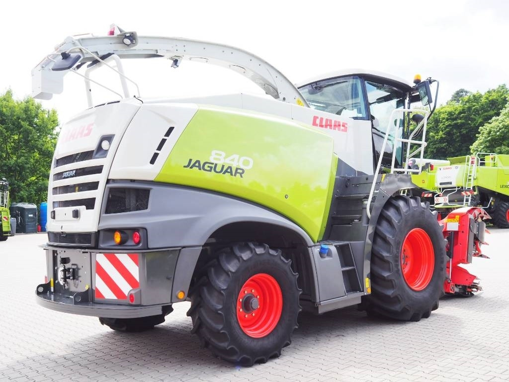 Claas Jaguar 840 + Kemper 345 Plus - حصادة الأعلاف: صور 3 Claas Jaguar 840 + Kemper 345 Plus - حصادة الأعلاف: صور 3
