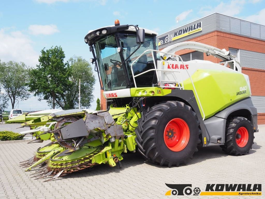 Claas Jaguar 840 + Orbis 450 - حصادة الأعلاف: صور 1 Claas Jaguar 840 + Orbis 450 - حصادة الأعلاف: صور 1