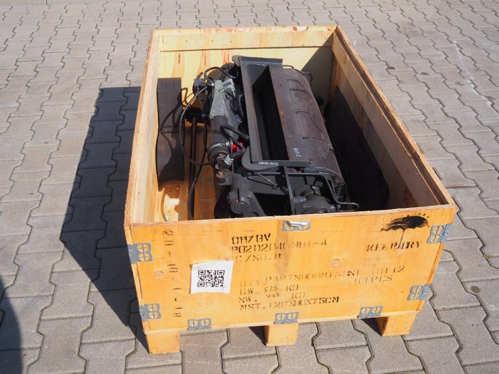 Claas Jaguar - Intensiv Cracker 100/100 - معدات حصادة الأعلاف: صور 4 Claas Jaguar - Intensiv Cracker 100/100 - معدات حصادة الأعلاف: صور 4