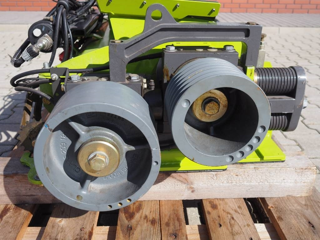 Claas Jaguar - MULTI CROP CRACKER CLASSIC M 100/100 - قطع الغيار - الآلات والماكينات الزراعية: صور 3 Claas Jaguar - MULTI CROP CRACKER CLASSIC M 100/100 - قطع الغيار - الآلات والماكينات الزراعية: صور 3