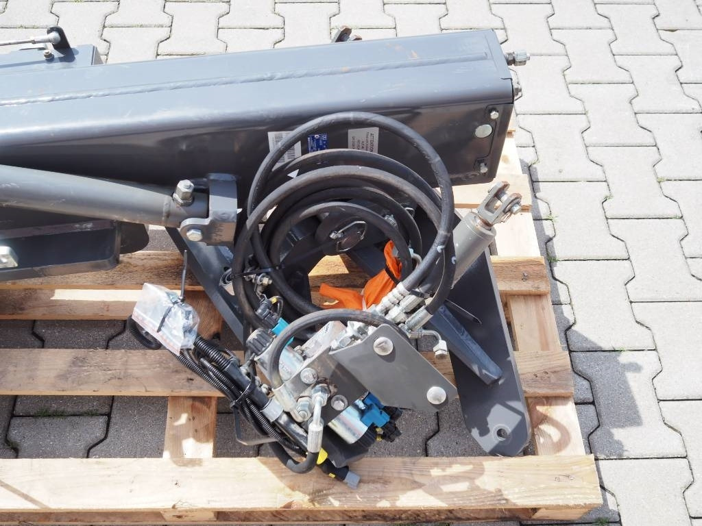 Claas Jaguar - hitch - الإطار/ الشاسيه - الآلات والماكينات الزراعية: صور 3 Claas Jaguar - hitch - الإطار/ الشاسيه - الآلات والماكينات الزراعية: صور 3