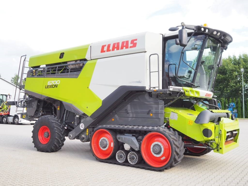 Claas Lexion 6700TT + Convio Flex 770 - حصادة شاملة: صور 4 Claas Lexion 6700TT + Convio Flex 770 - حصادة شاملة: صور 4