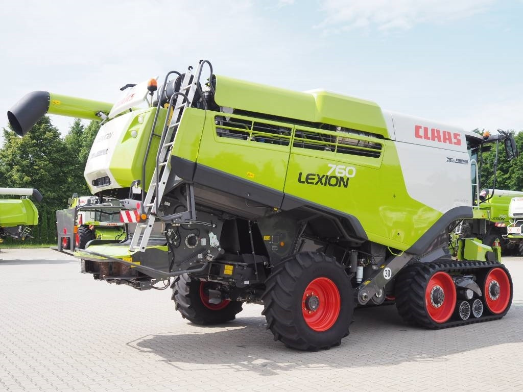Claas Lexion 760TT + V930 - حصادة شاملة: صور 3 Claas Lexion 760TT + V930 - حصادة شاملة: صور 3