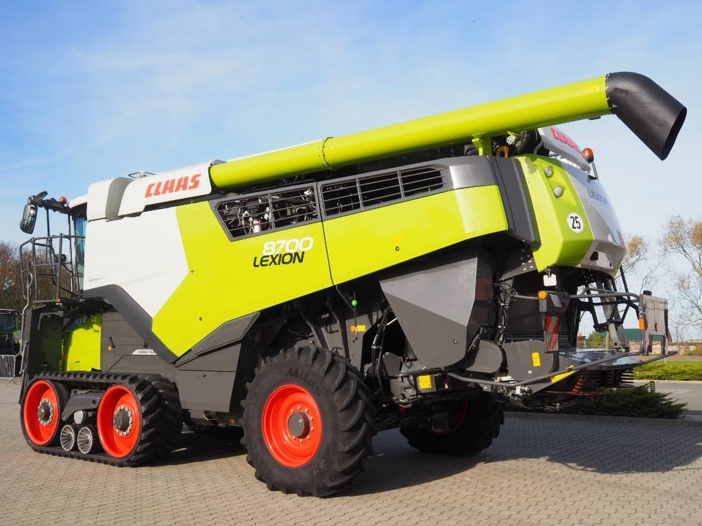 Claas Lexion 8700TT + V1080 2-stage threshing drum drive  - حصادة شاملة: صور 2 Claas Lexion 8700TT + V1080 2-stage threshing drum drive  - حصادة شاملة: صور 2