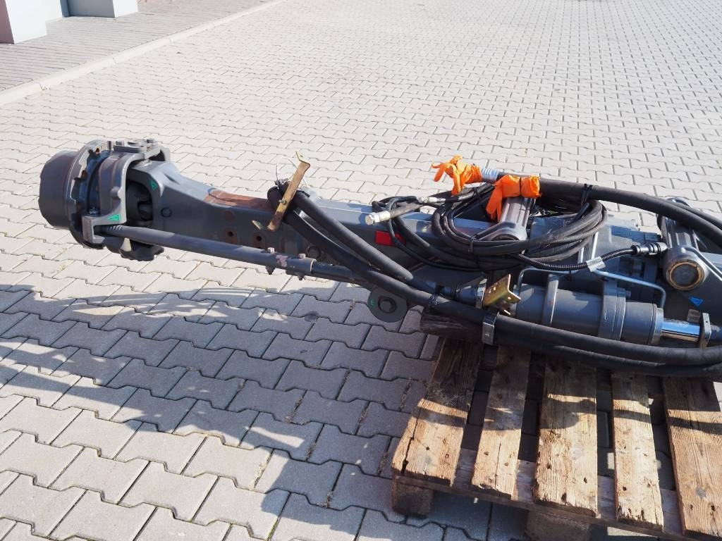 Claas Lexion NAF rear driving axle / 4WD - مسارات للحفارات - الآلات والماكينات الزراعية: صور 2 Claas Lexion NAF rear driving axle / 4WD - مسارات للحفارات - الآلات والماكينات الزراعية: صور 2