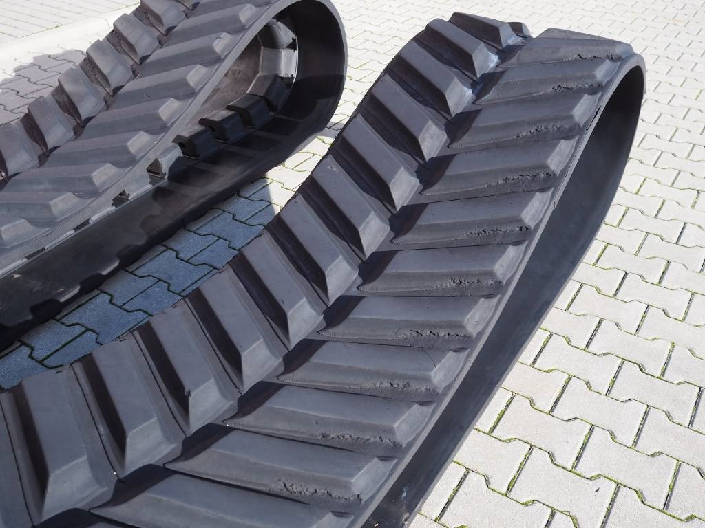 Claas Lexion Terra Trac 635 mm 25" Rubber belt / track - مسارات للحفارات - الآلات والماكينات الزراعية: صور 5 Claas Lexion Terra Trac 635 mm 25" Rubber belt / track - مسارات للحفارات - الآلات والماكينات الزراعية: صور 5