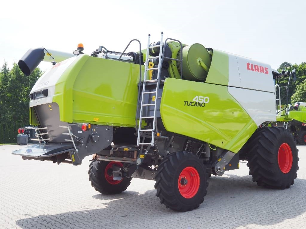 Claas Tucano 450 + V770 - حصادة شاملة: صور 3 Claas Tucano 450 + V770 - حصادة شاملة: صور 3