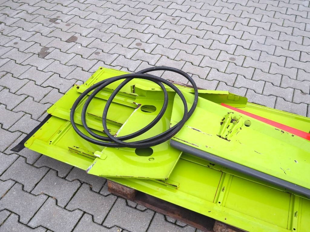 Claas Vario 660 - rapeseed kit - معدات آلة حصاد: صور 2 Claas Vario 660 - rapeseed kit - معدات آلة حصاد: صور 2