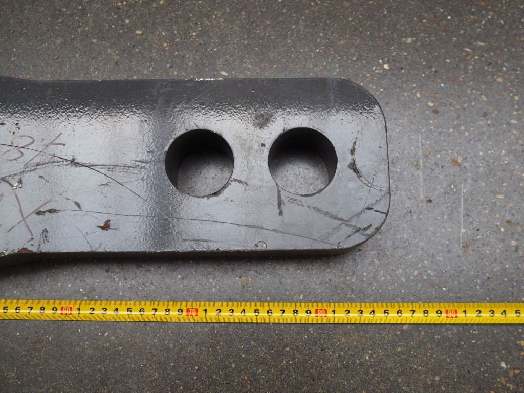 Claas Xerion - bumper hitch K80 - هيكل السيارة الخارجية - الآلات والماكينات الزراعية: صور 2 Claas Xerion - bumper hitch K80 - هيكل السيارة الخارجية - الآلات والماكينات الزراعية: صور 2