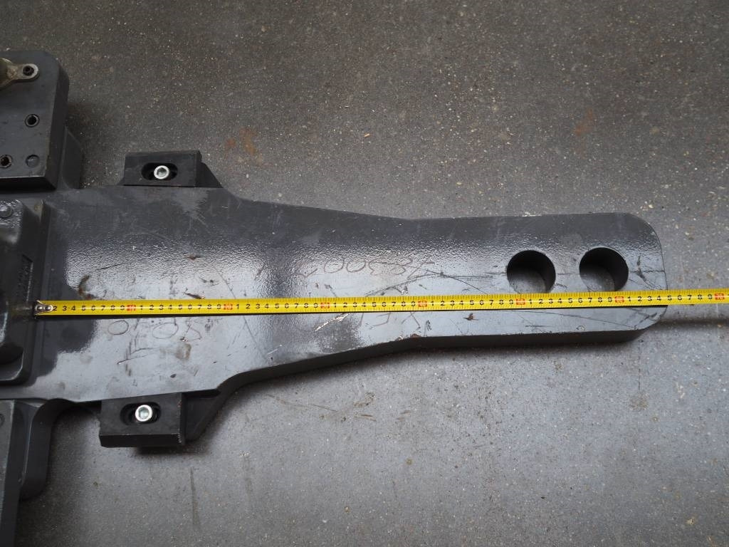 Claas Xerion - bumper hitch K80 - هيكل السيارة الخارجية - الآلات والماكينات الزراعية: صور 4 Claas Xerion - bumper hitch K80 - هيكل السيارة الخارجية - الآلات والماكينات الزراعية: صور 4