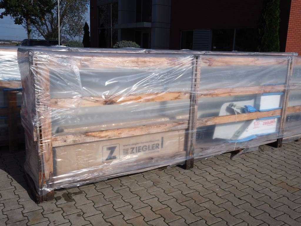Ziegler - rapeseed extension, Claas C900, C750, C660, C600 - معدات آلة حصاد: صور 3 Ziegler - rapeseed extension, Claas C900, C750, C660, C600 - معدات آلة حصاد: صور 3