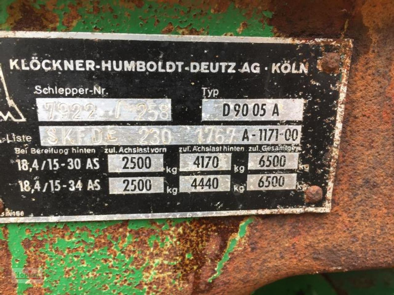 Deutz-Fahr 9005 A - جرار: صور 2 Deutz-Fahr 9005 A - جرار: صور 2