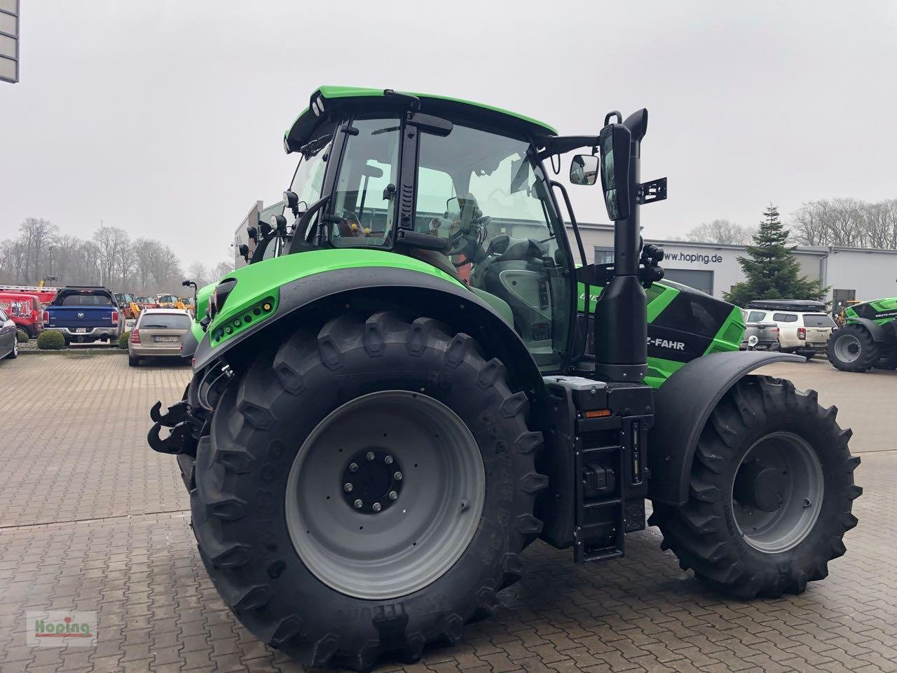 Deutz-Fahr Deutz 6160.4 TTV - جرار: صور 4 Deutz-Fahr Deutz 6160.4 TTV - جرار: صور 4