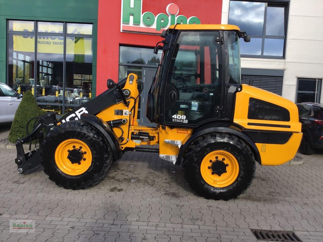 JCB 409 (40 km/h) - اللودر بعجل: صور 1 JCB 409 (40 km/h) - اللودر بعجل: صور 1