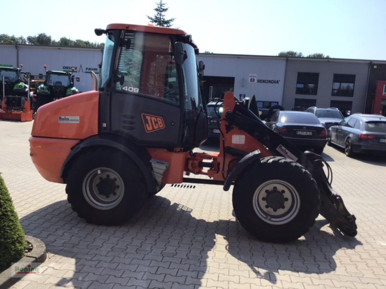 اللودر بعجل JCB 409: صور 7