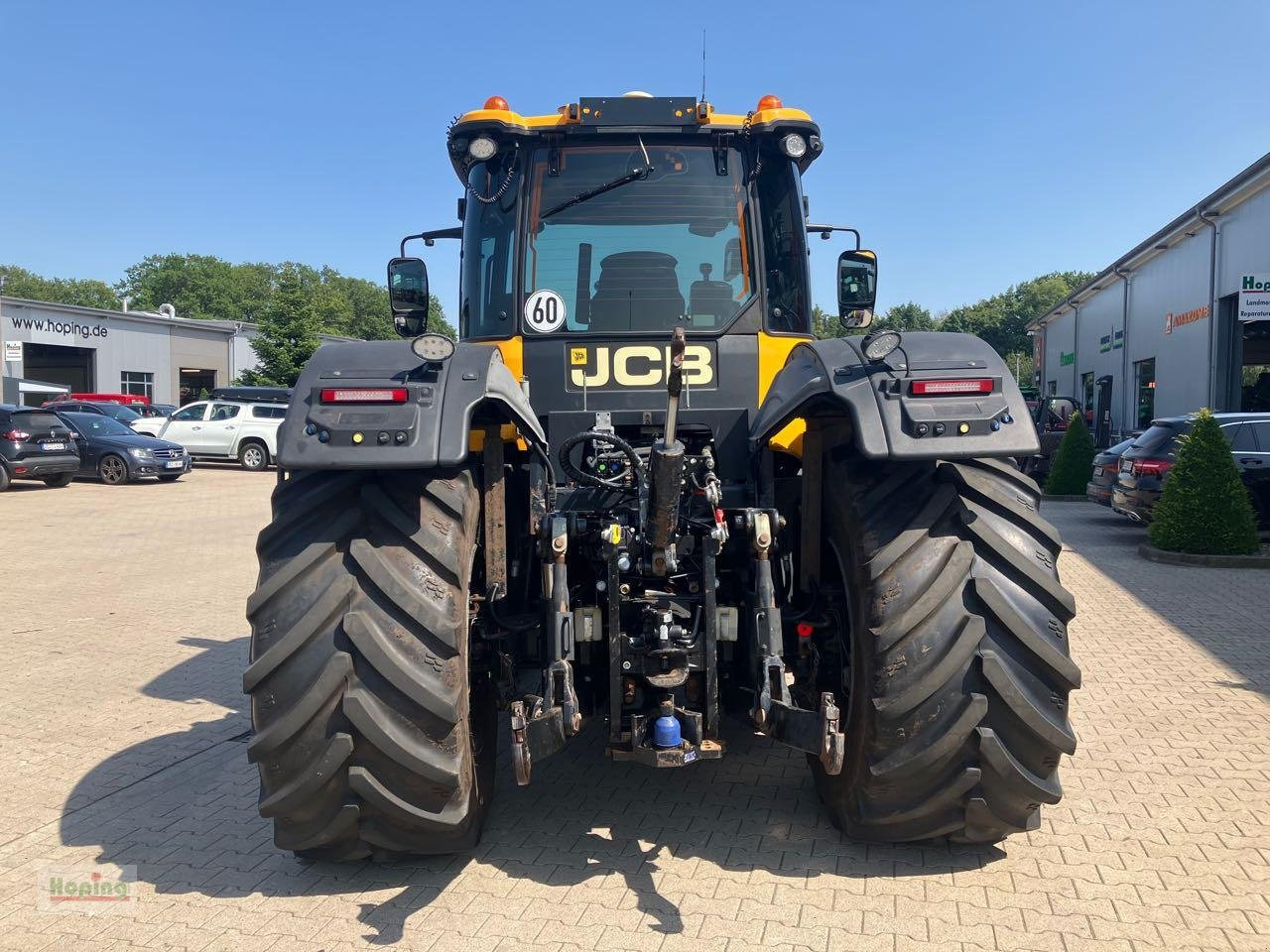 JCB 4220 - جرار: صور 3 JCB 4220 - جرار: صور 3