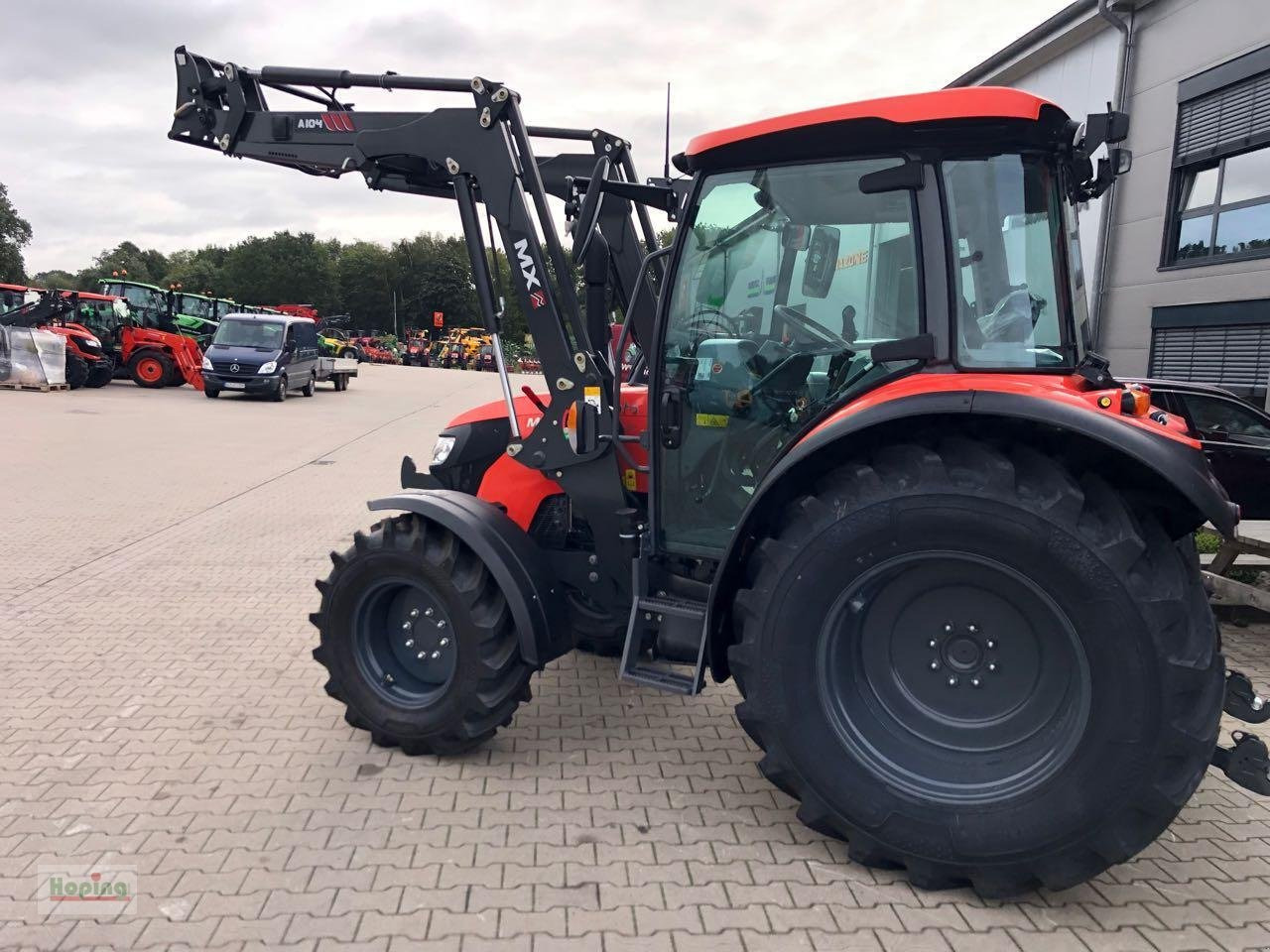 Kubota M4073 Cab - جرار: صور 5 Kubota M4073 Cab - جرار: صور 5
