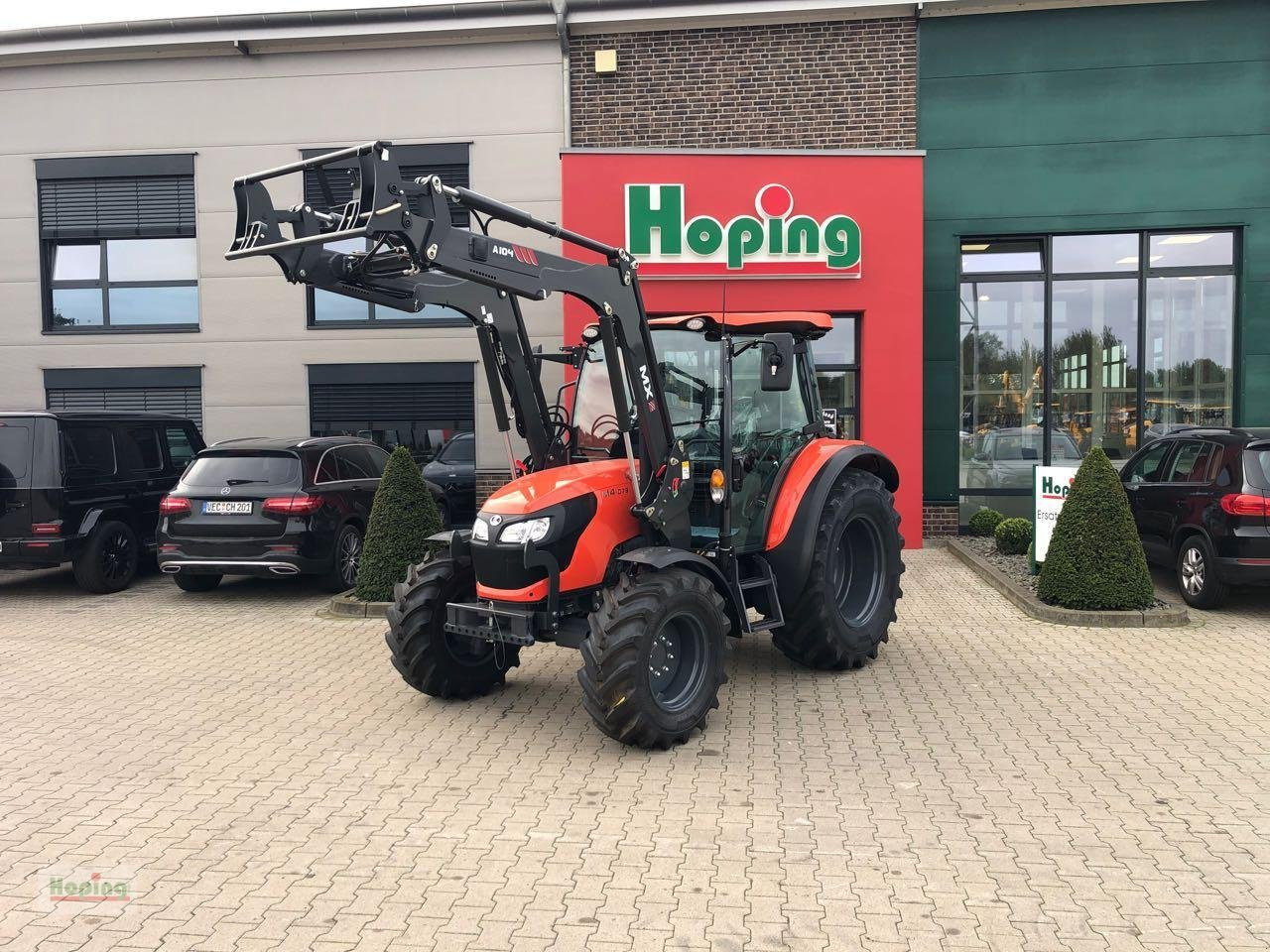 Kubota M4073 Cab - جرار: صور 1 Kubota M4073 Cab - جرار: صور 1