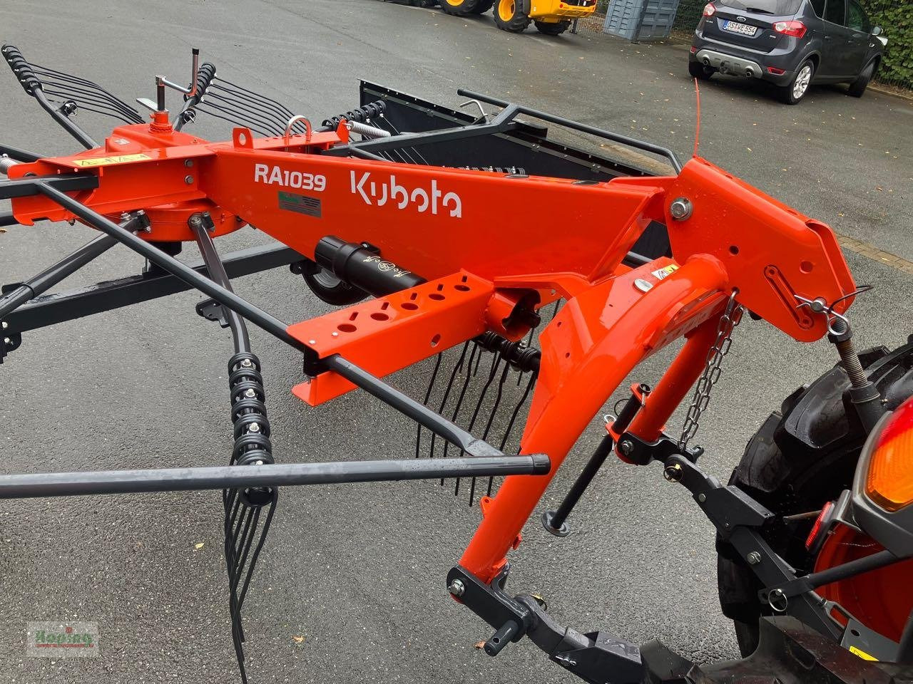 Kubota RA 1039 - لمّامَة القش: صور 5 Kubota RA 1039 - لمّامَة القش: صور 5