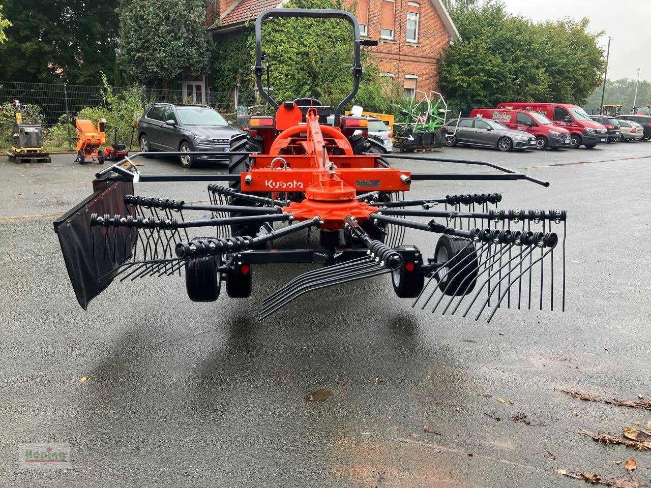 Kubota RA1035 - لمّامَة القش: صور 2 Kubota RA1035 - لمّامَة القش: صور 2