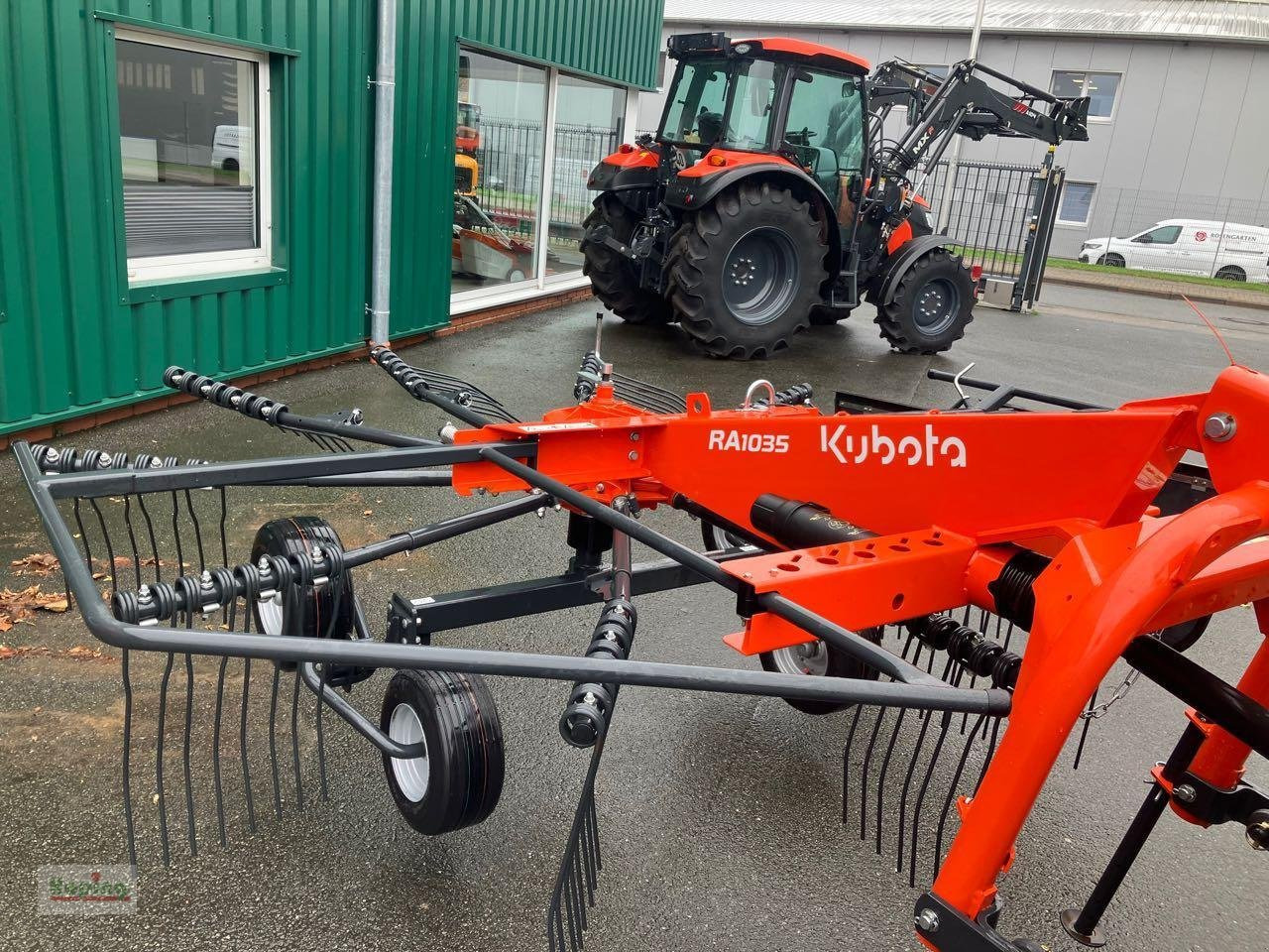 Kubota RA1035 - لمّامَة القش: صور 4 Kubota RA1035 - لمّامَة القش: صور 4