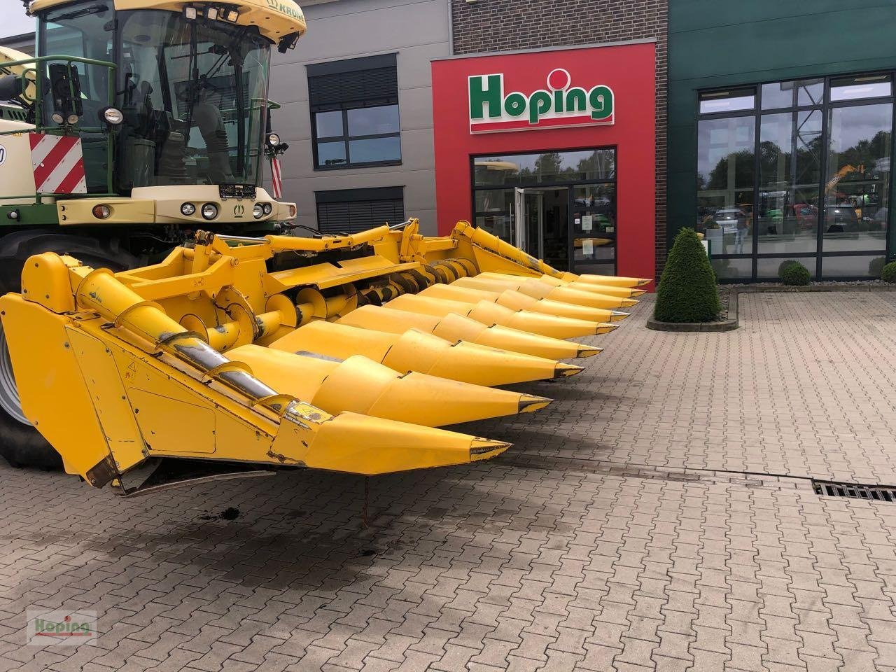 New Holland MF875W - حصادات الذرة: صور 1 New Holland MF875W - حصادات الذرة: صور 1