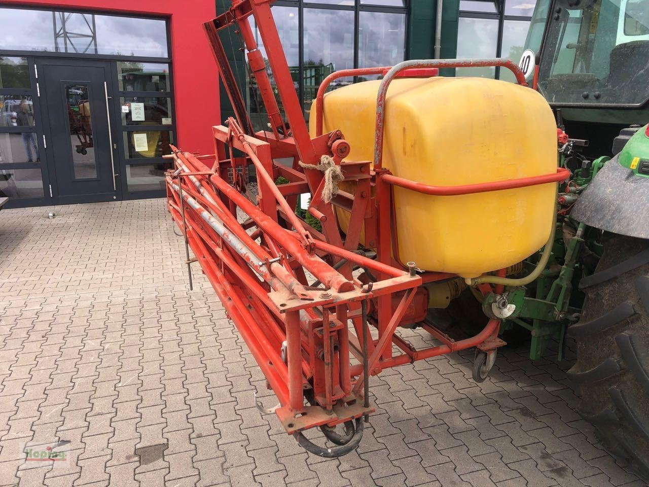 Platz 600 Liter - آلة الرش المعلقة: صور 2 Platz 600 Liter - آلة الرش المعلقة: صور 2