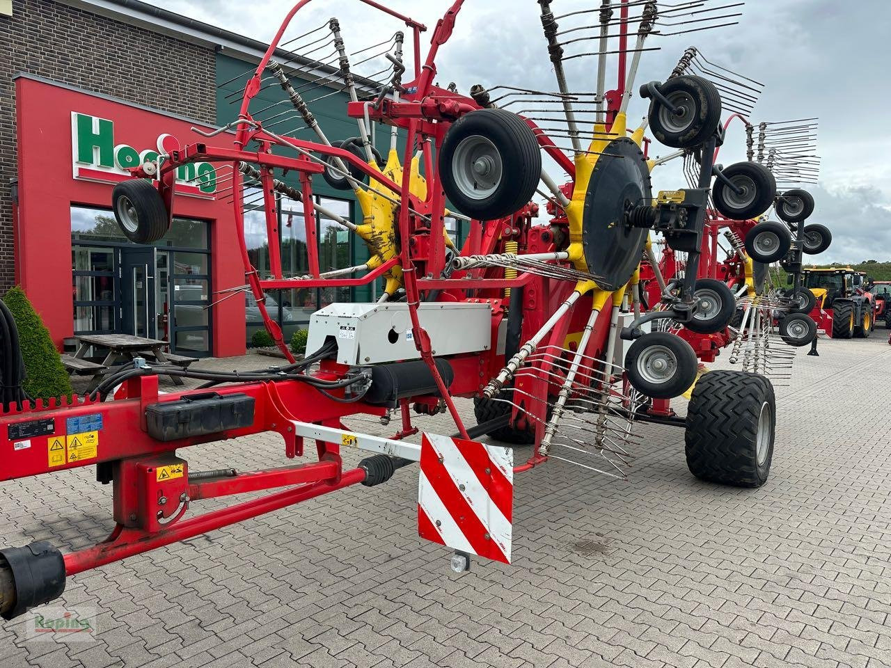 Pöttinger TOP 1252 C - لمّامَة القش: صور 4 Pöttinger TOP 1252 C - لمّامَة القش: صور 4