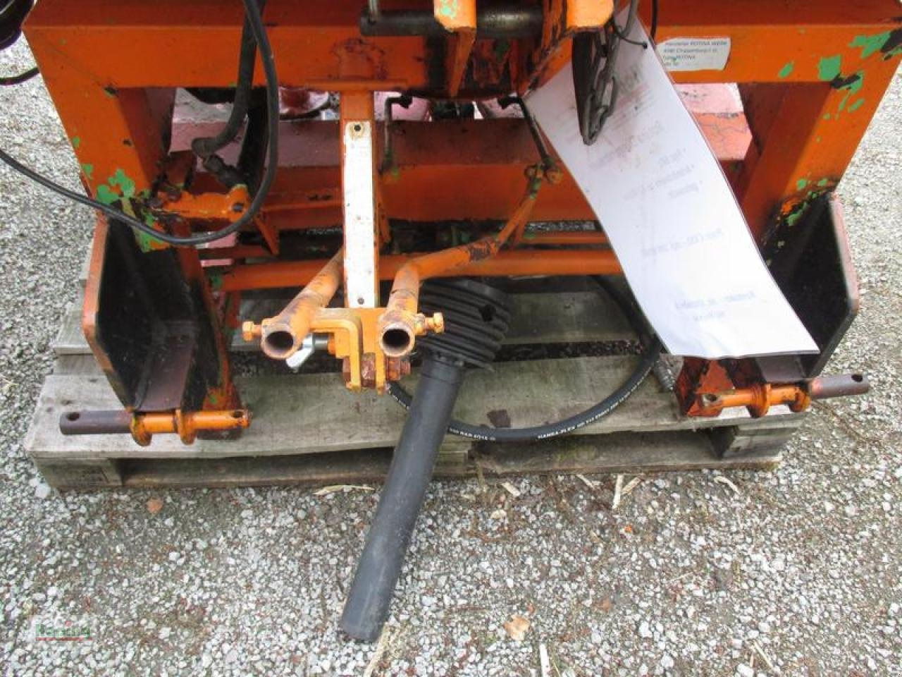 Rotina 681 - آلة رش الأسمدة: صور 3 Rotina 681 - آلة رش الأسمدة: صور 3