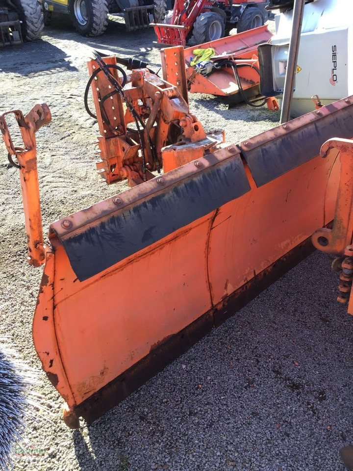 Schmidt 3000mm; Dreieck - كاسحة ثلوج: صور 3 Schmidt 3000mm; Dreieck - كاسحة ثلوج: صور 3