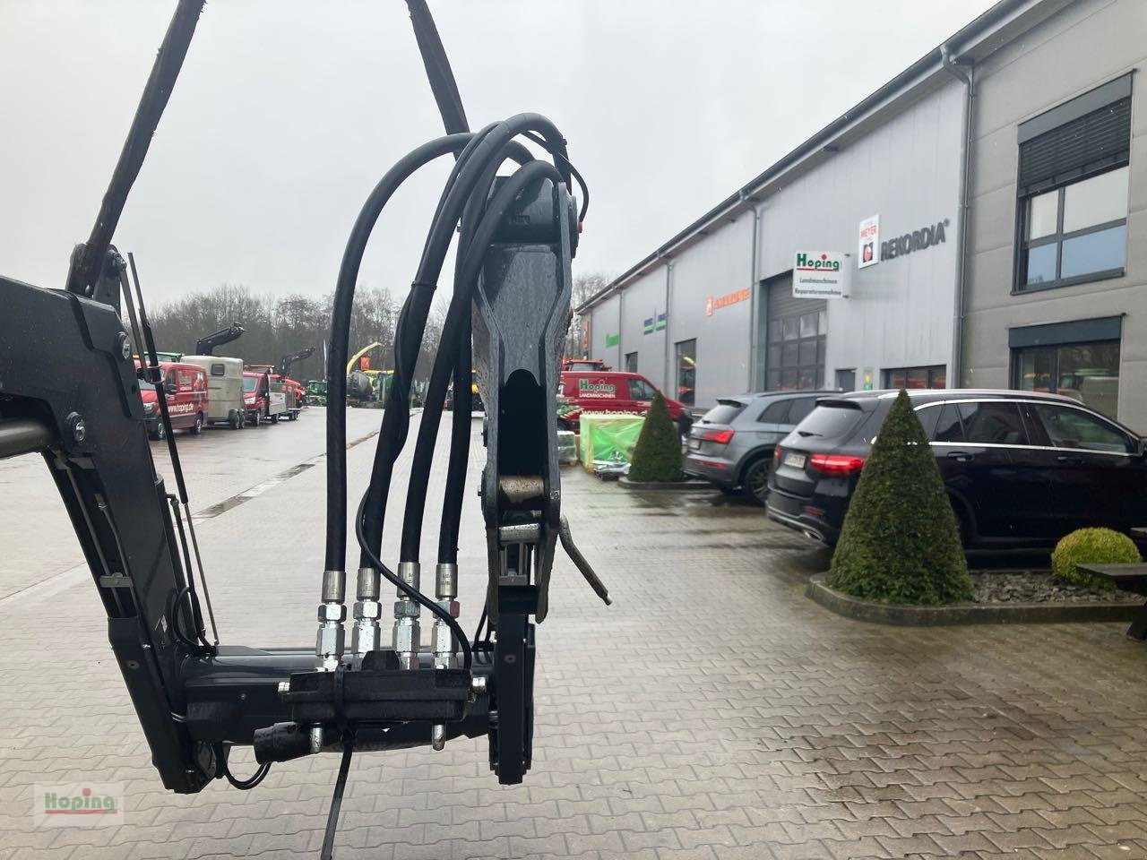 Stoll FZ41-29.1 - لوادر وحفارات أمامية: صور 5 Stoll FZ41-29.1 - لوادر وحفارات أمامية: صور 5