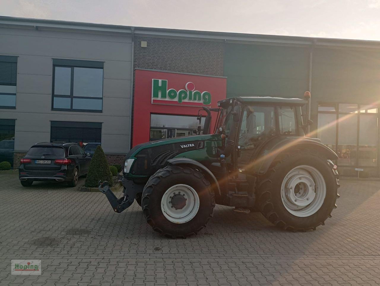 Valtra T203 D - جرار: صور 1 Valtra T203 D - جرار: صور 1