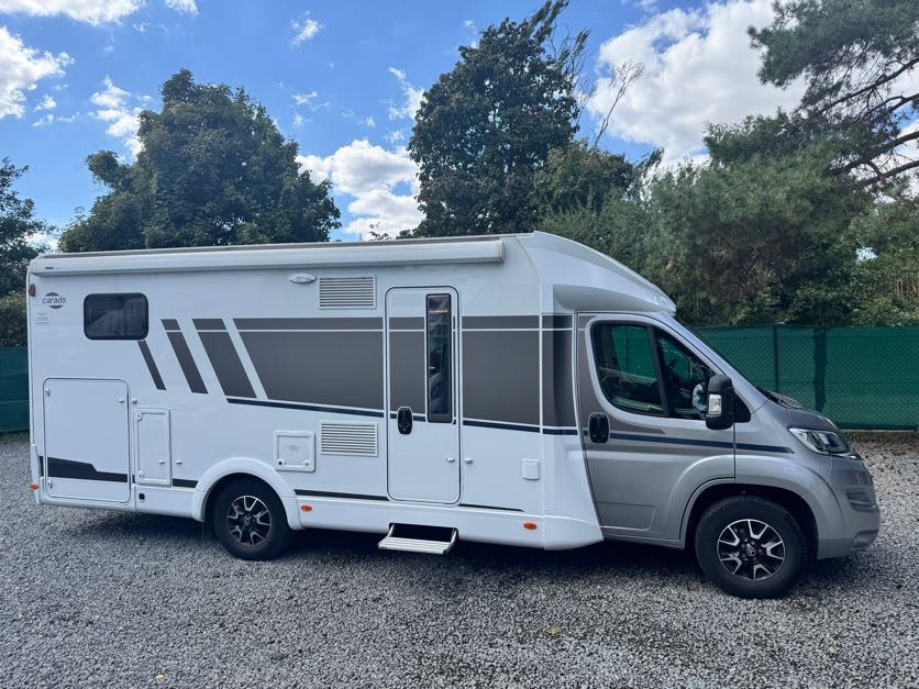 CARADO T447 PRO+ , camera, radio, awning, bike holder, LPG, ALU - موتر هوم شبه متكامل: صور 1 CARADO T447 PRO+ , camera, radio, awning, bike holder, LPG, ALU - موتر هوم شبه متكامل: صور 1