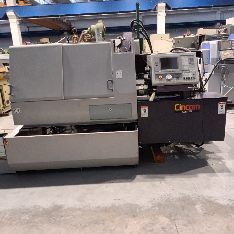 Tornio a fantina mobile a 9 assi Cnc Citizen M32-III - آلة تصنيع المعادن: صور 1 Tornio a fantina mobile a 9 assi Cnc Citizen M32-III - آلة تصنيع المعادن: صور 1