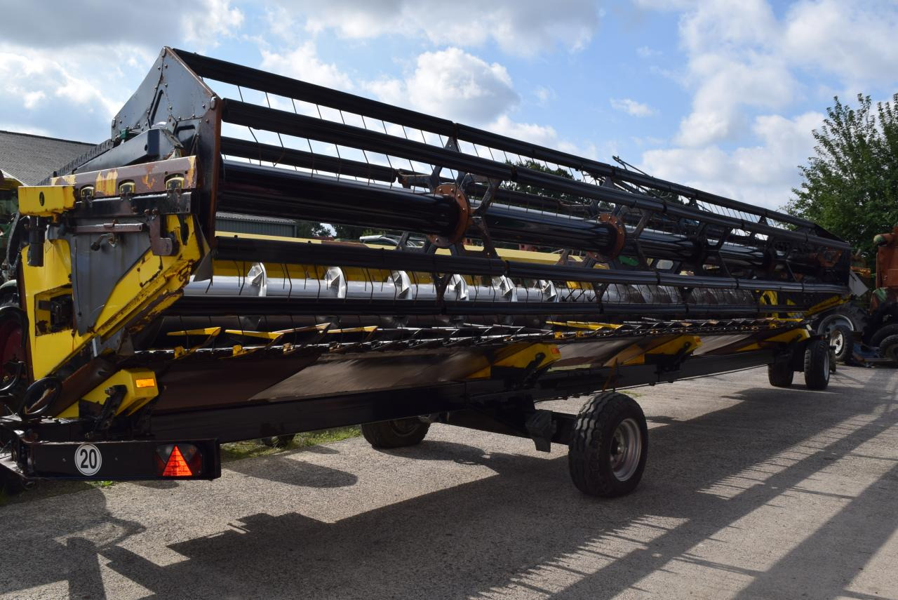 Biso VX 900 Crop Ranger highline *Schneidwerk* - حصادة شاملة - الرأس: صور 2 Biso VX 900 Crop Ranger highline *Schneidwerk* - حصادة شاملة - الرأس: صور 2