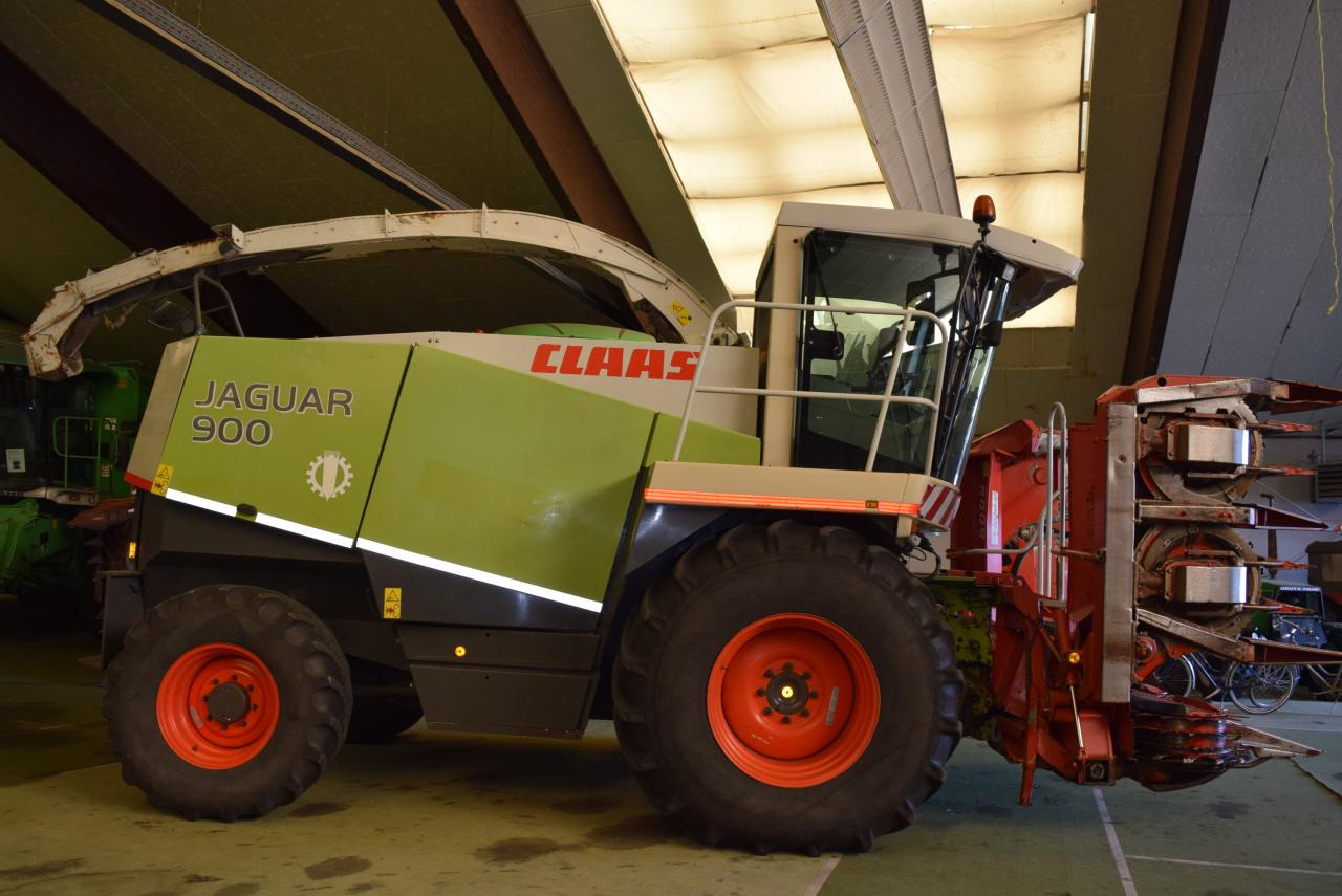 CLAAS Jaguar 900 - حصادة الأعلاف: صور 2 CLAAS Jaguar 900 - حصادة الأعلاف: صور 2
