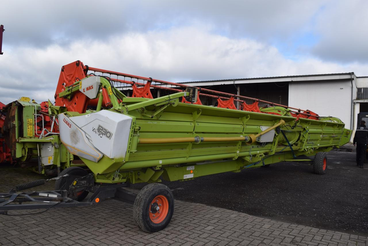 CLAAS V 1230 Vario *Schneidwerk* - حصادة شاملة - الرأس: صور 1 CLAAS V 1230 Vario *Schneidwerk* - حصادة شاملة - الرأس: صور 1