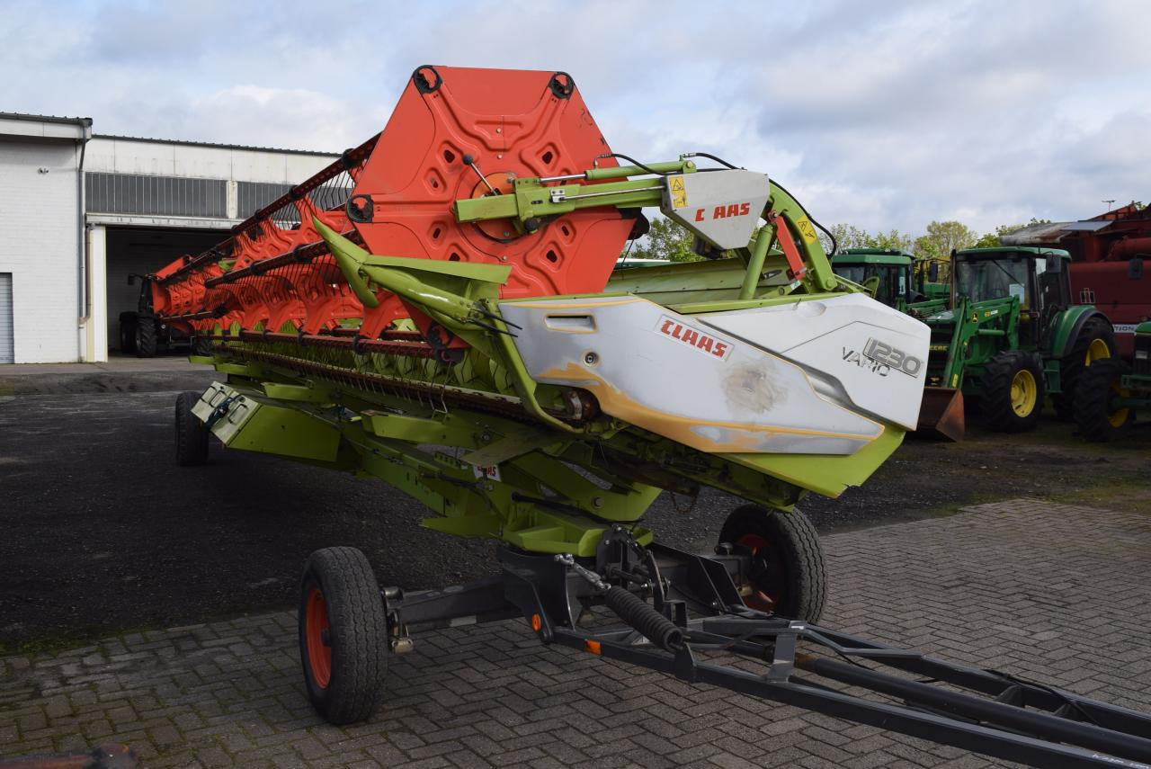 CLAAS V 1230 Vario *Schneidwerk* - حصادة شاملة - الرأس: صور 1 CLAAS V 1230 Vario *Schneidwerk* - حصادة شاملة - الرأس: صور 1