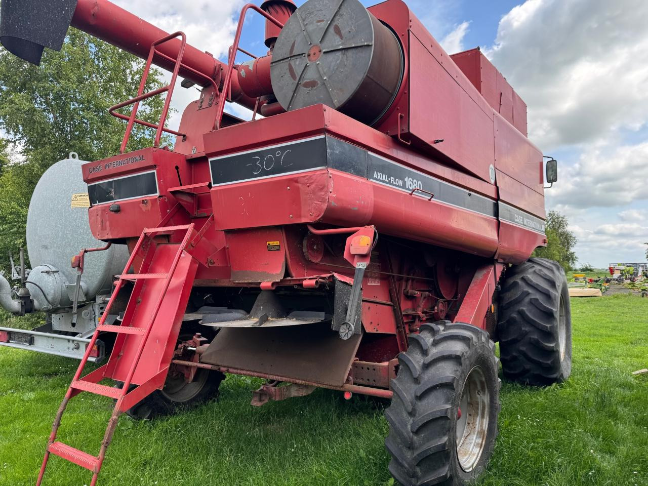 Case-IH 1680 Axial - حصادة شاملة: صور 3 Case-IH 1680 Axial - حصادة شاملة: صور 3