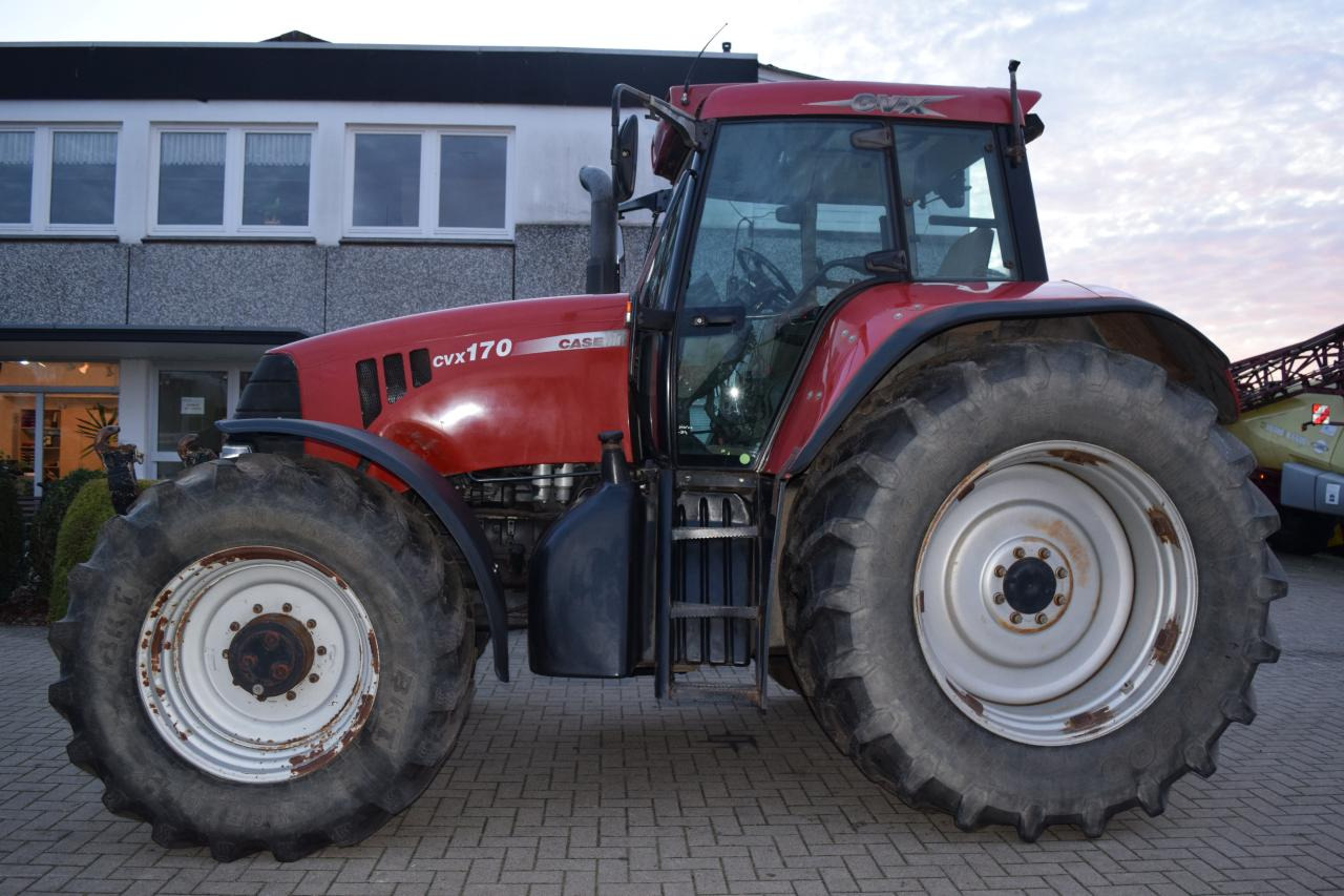 Case-IH CVX 170 mit Lenksystem - جرار: صور 1 Case-IH CVX 170 mit Lenksystem - جرار: صور 1