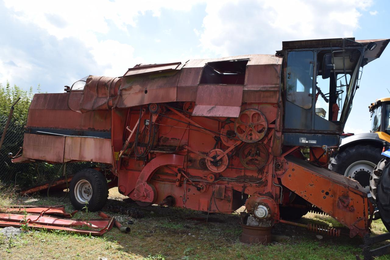 Deutz-Fahr 1620 hydro *zur Teileverwertung* - حصادة شاملة: صور 3 Deutz-Fahr 1620 hydro *zur Teileverwertung* - حصادة شاملة: صور 3