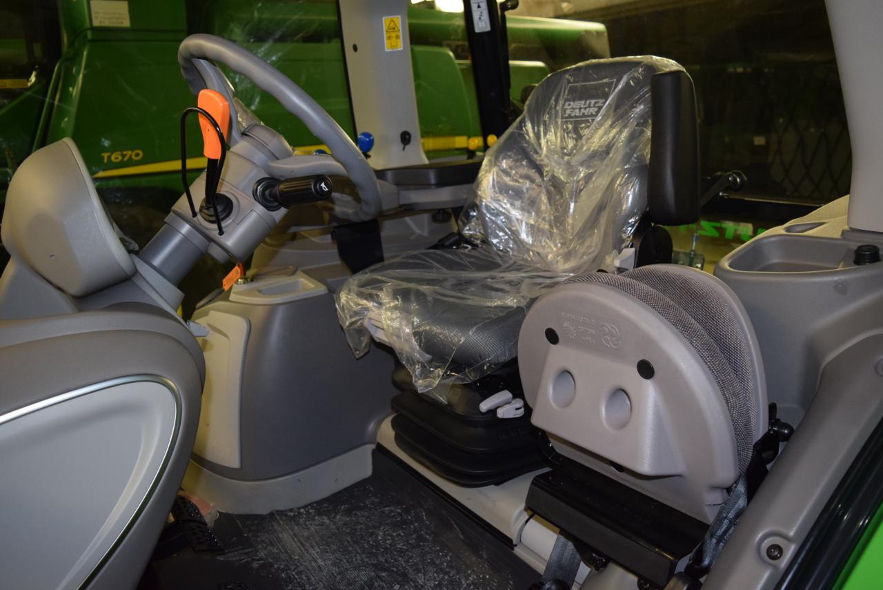 جرار جديد Deutz-Fahr Agrotron 6205 G RC SHIFT: صور 8