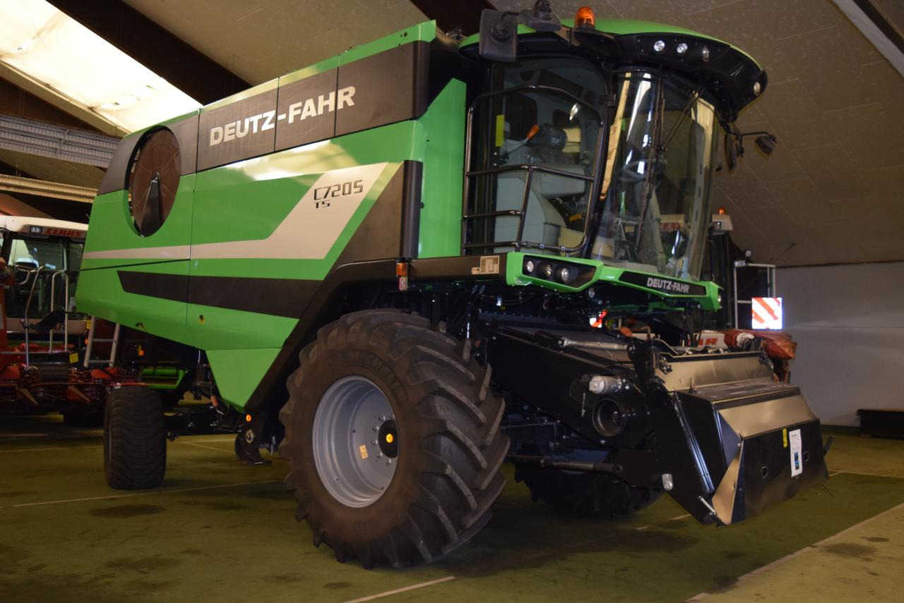 Deutz-Fahr C 7205 TS - حصادة شاملة: صور 2 Deutz-Fahr C 7205 TS - حصادة شاملة: صور 2