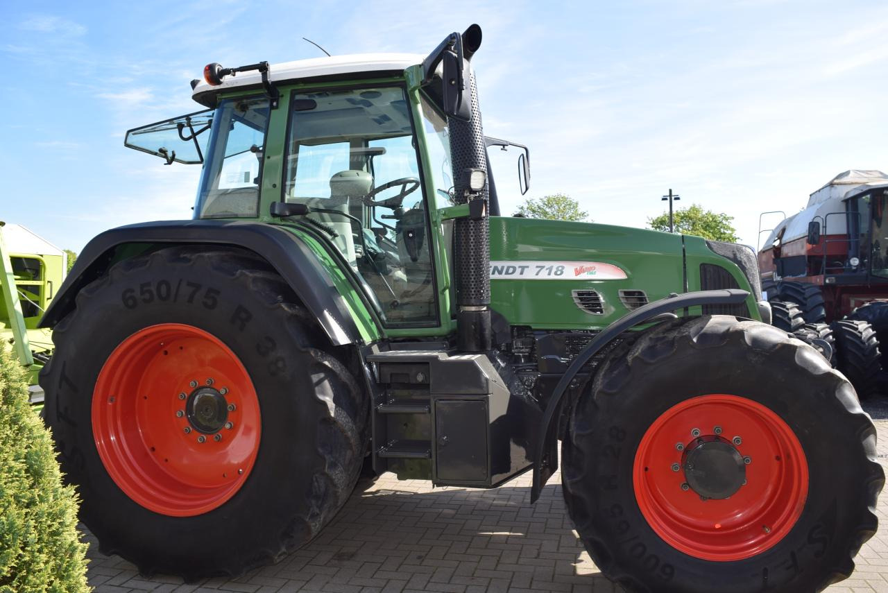 Fendt 718 Vario TMS - جرار: صور 3 Fendt 718 Vario TMS - جرار: صور 3