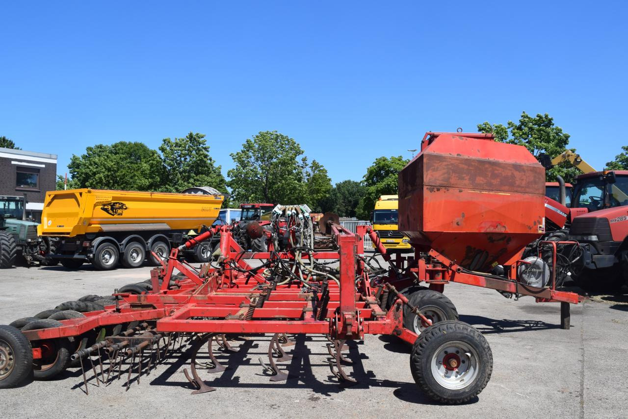 Horsch CO 6.25 - معدات بذار: صور 1 Horsch CO 6.25 - معدات بذار: صور 1