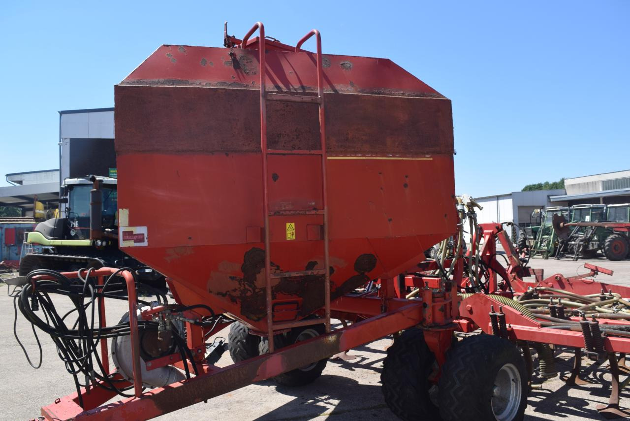 Horsch CO 6.25 - معدات بذار: صور 4 Horsch CO 6.25 - معدات بذار: صور 4