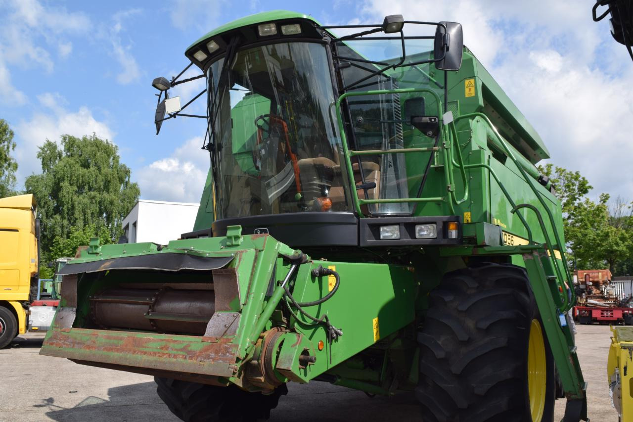John Deere 2056 - حصادة شاملة: صور 3 John Deere 2056 - حصادة شاملة: صور 3