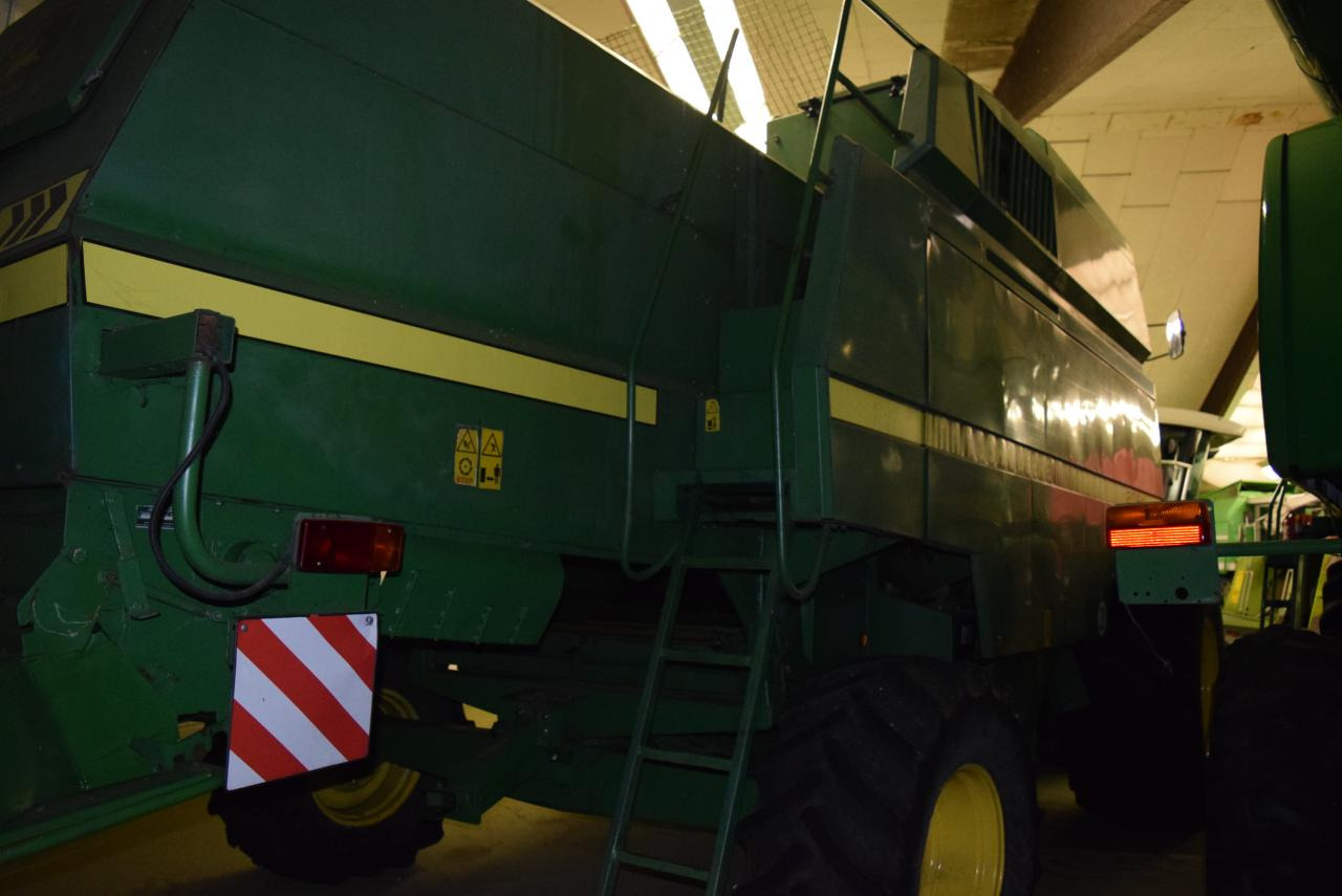 John Deere 2064 - حصادة شاملة: صور 5 John Deere 2064 - حصادة شاملة: صور 5