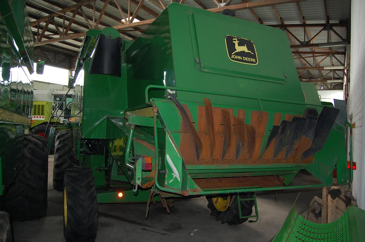 John Deere 2066 - حصادة شاملة: صور 4 John Deere 2066 - حصادة شاملة: صور 4