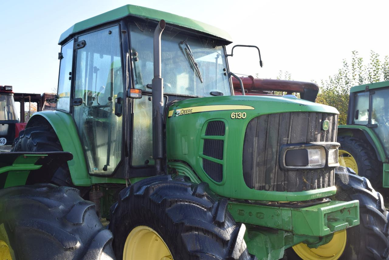 John Deere 6130 - جرار: صور 2 John Deere 6130 - جرار: صور 2